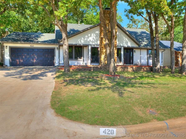 420 Shadow Ln, Sapulpa, OK 74066