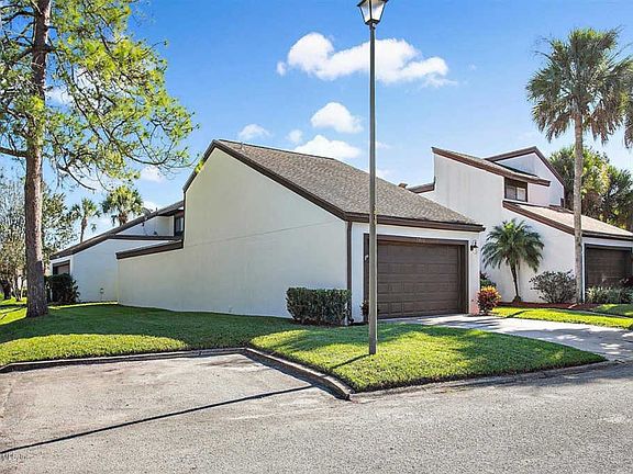2nd image of 7815 Cypress Point Ct