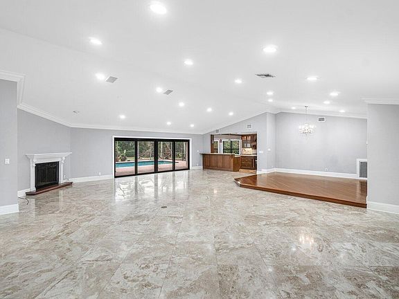3rd image of 2150 NW 23rd Way