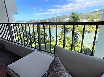 2 bed, 1083 sqft, $4,450 — Photo 2