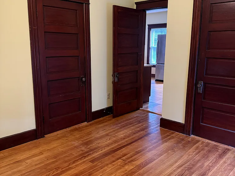 32 Woodbine St #1 — Photo 25