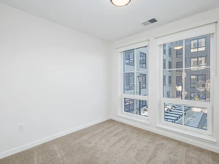 Oso Apartments — Photo 150