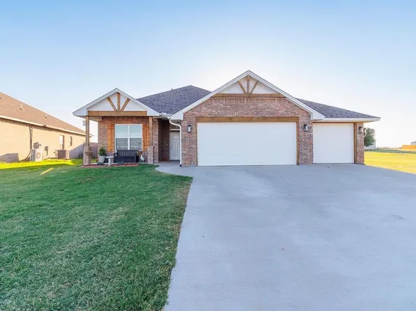 13543 NE Cornwallis Dr, Elgin, OK 73538