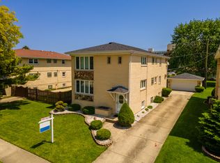 9417 S. Kenton Ave., Oak Lawn, IL 60453