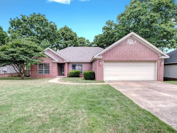 4100 Austin Lakes Cir, Sherwood, AR 72120