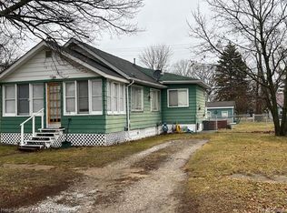2920 18th Ave, Port Huron, MI 48060