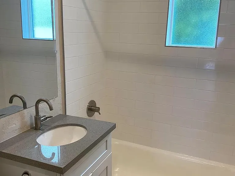 320 W Highland Ave #4 — Photo 19