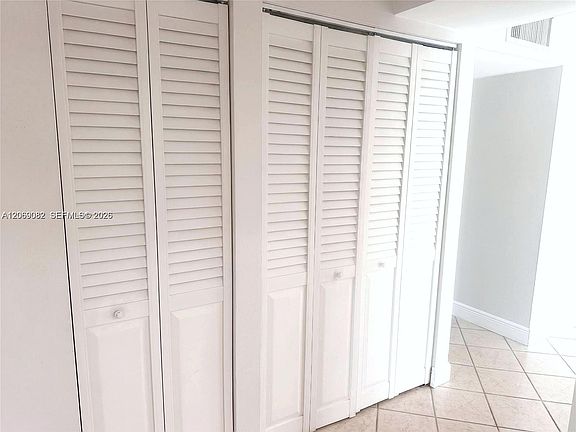 4th image of 13273 SW 110th Ter APT 1
