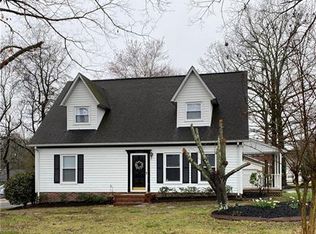 1457 Midlake Ave, Kannapolis, NC 28083