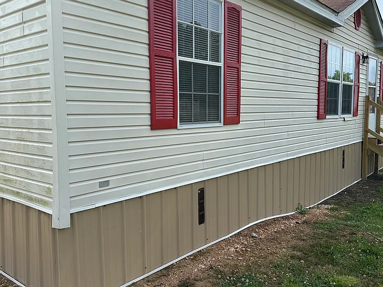 3842 Roy Webb Rd #4 — Photo 4