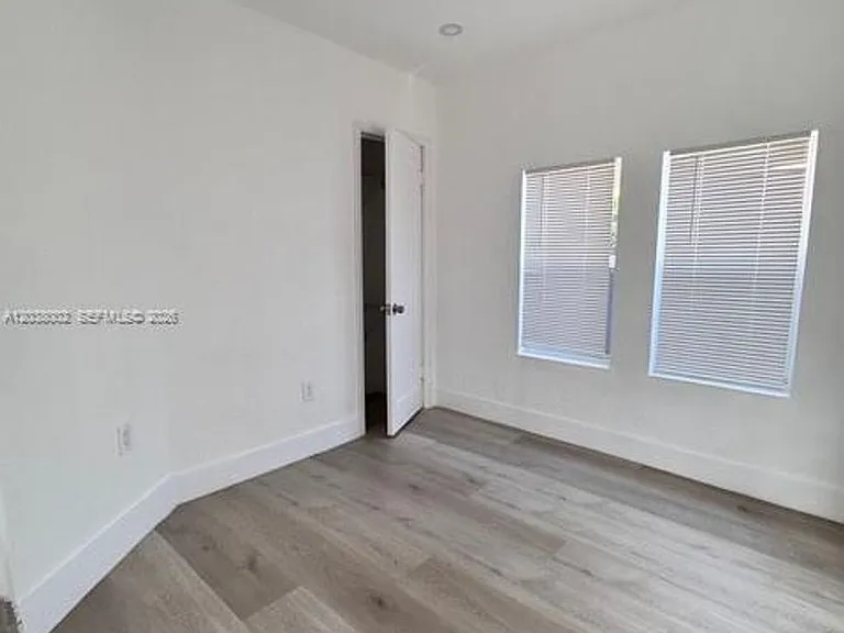 4783 NW Flagler Ter — Photo 7