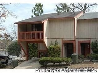 398 Oakhill Ln, Fayetteville, NC 28314