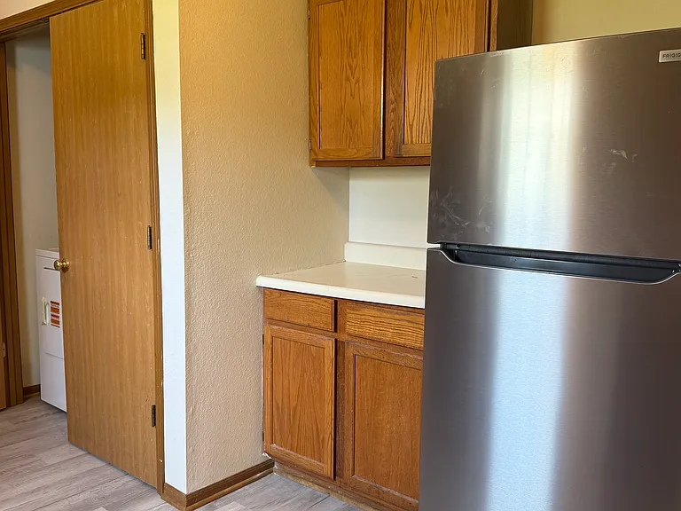 1613 Telluride Ln — Photo 2