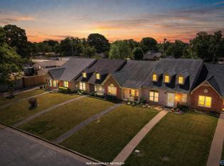 405 Covina Dr SW, Decatur, AL 35603