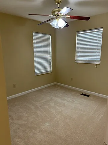 9677 Fireside Ln — Photo 10