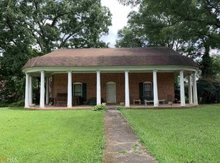 196 Floyd St, Royston, GA 30662