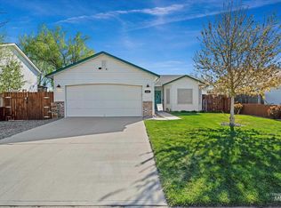 142 N Sagehen St, Nampa, ID 83651