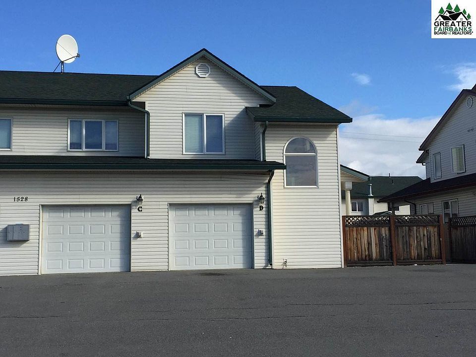 1st image of 1528 28th Ave