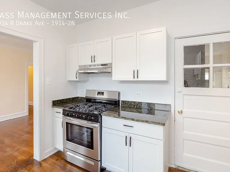 1914 N Drake Ave #2N — Photo 1