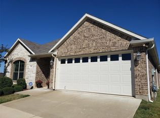 701 Guadalupe Ct, Arlington, TX 76002