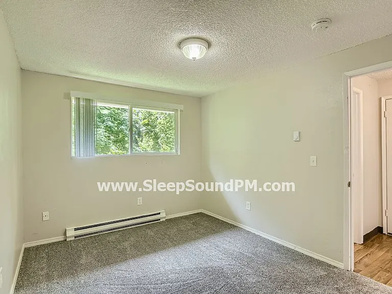 691 Molalla Ave #15 — Photo 8