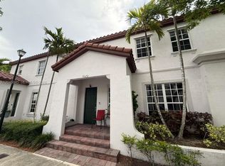 9572 SW 169th Pl, Miami, FL 33196