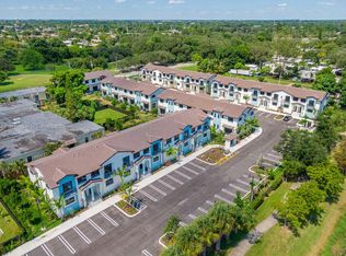 Positano Townhomes, Hollywood, FL 33023