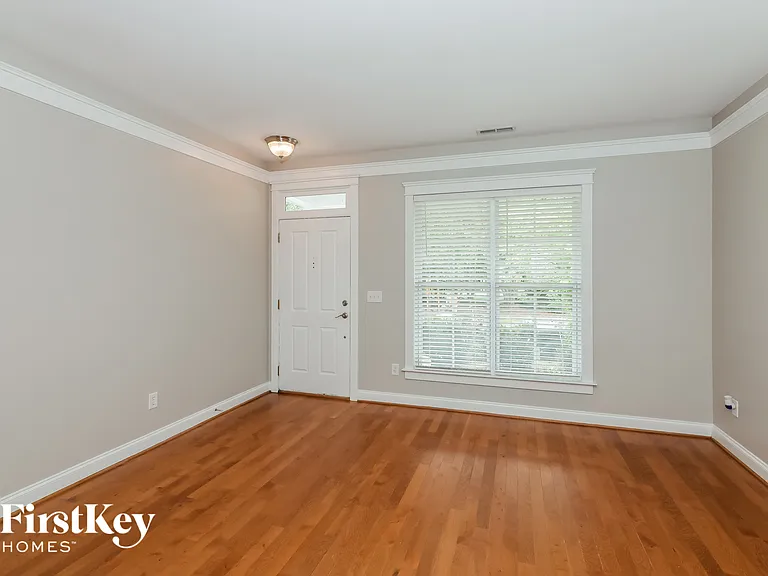 7142 Blakeney Greens Blvd — Photo 4