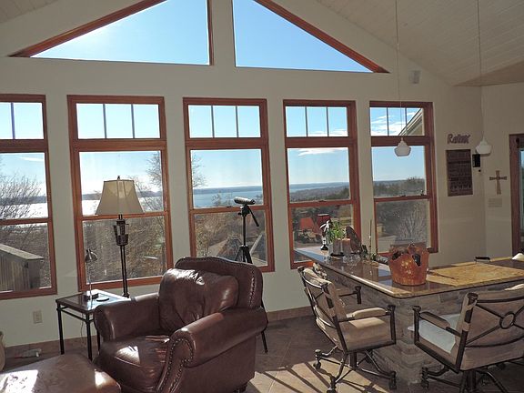 4th image of 112 Scenic Dr