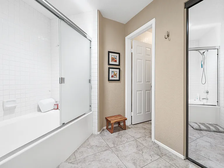 42315 Liolios Dr — Photo 11