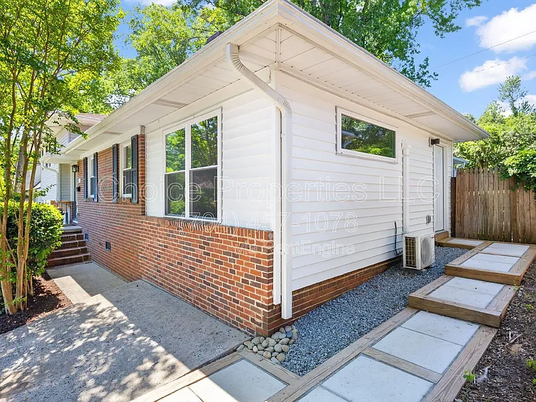 832 Stanfield Dr — Photo 38