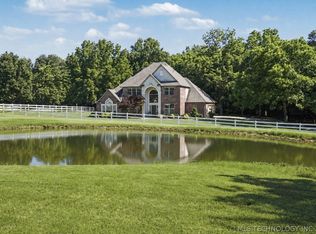 2325 W Lowry Rd, Claremore, OK 74017