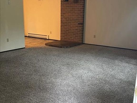 2nd image of 6163 Shamrock Rd