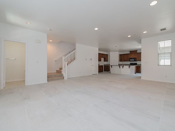 3rd image of 6110 Rosewood Way