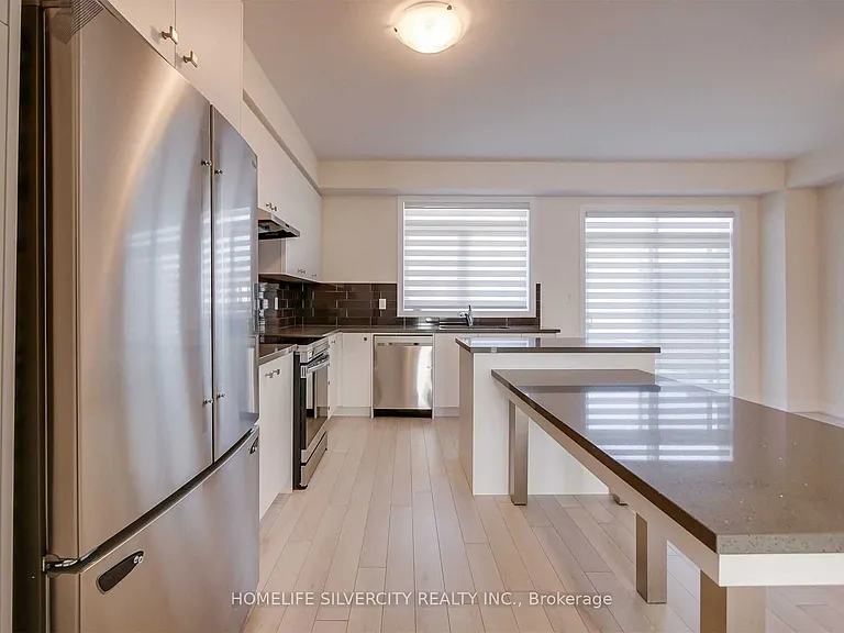 53 Ravenbury St — Photo 23