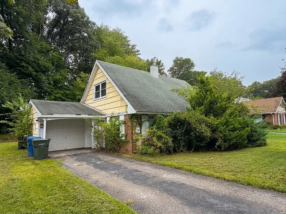 11 Mainbridge Ln