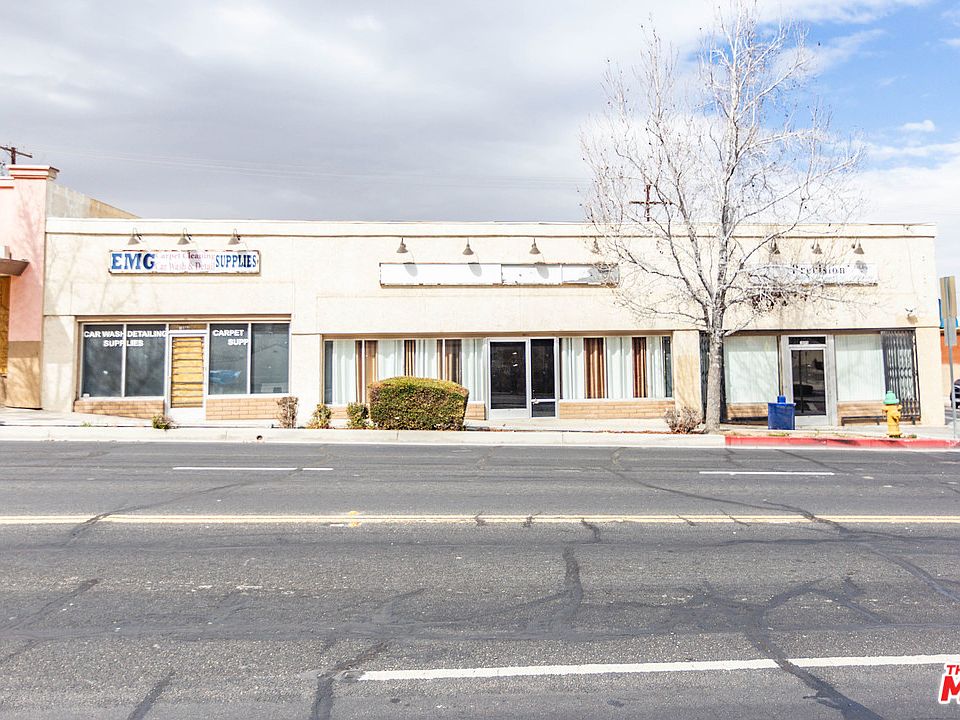1st image of 15586 7th St