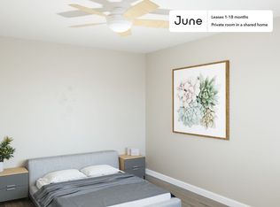 2430 N Spaulding Ave #2-C, Chicago, IL 60647