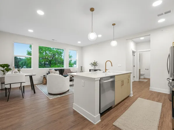 1109 S Carver St #2, Traverse City, MI 49686