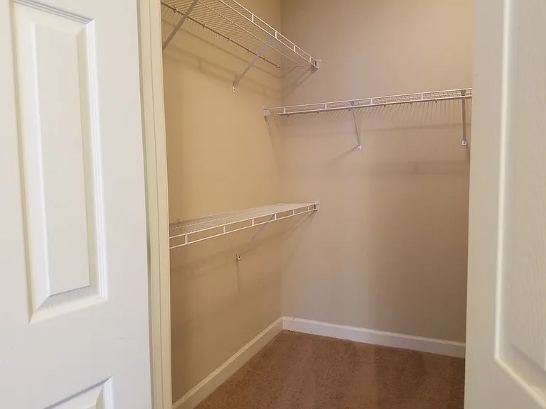 2756 McKnight Crossing Ct — Photo 7