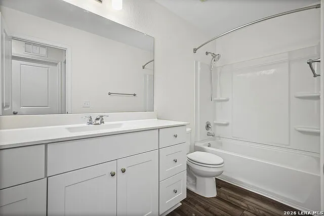 14403 Texas Coral — Photo 4