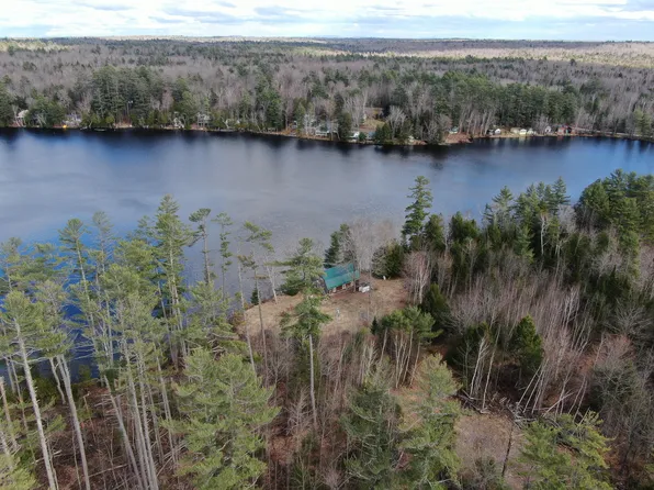 2402 Canaan Road, Hartland, ME 04943