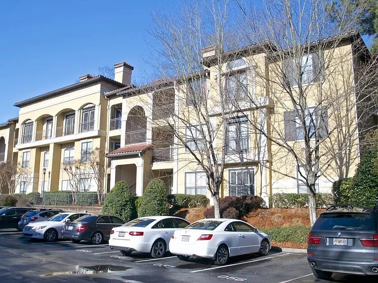 3777 Peachtree Rd NE #735 — Photo 1