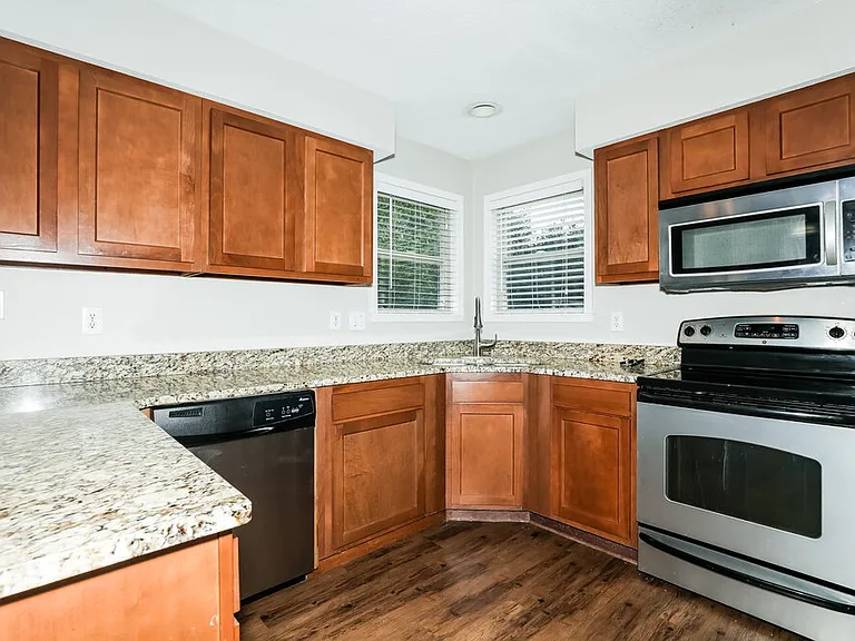 5287 Ivy Hill Dr — Photo 9