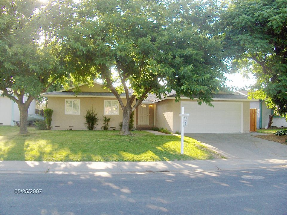 1st image of 7543 32nd St