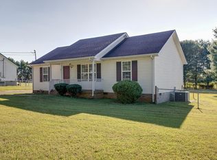 3913 Hearthstone Dr, Chapel Hill, TN 37034