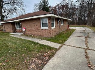 1165 S Elms Rd, Flint, MI 48532
