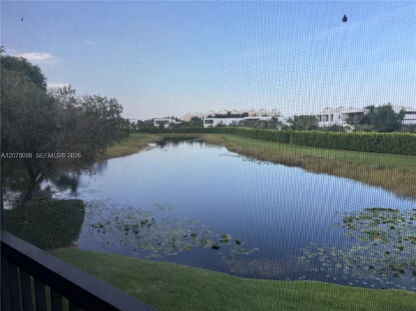 16471 Blatt Blvd APT 203, Weston, FL 33326