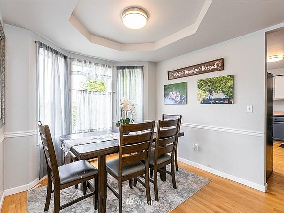 3rd image of 10604 198th Avenue Ct E
