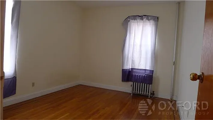 Rented by Oxford Property Group | media 27